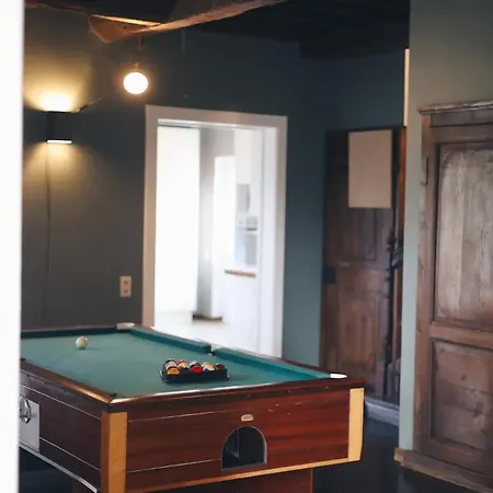 La Des Crenees Heron